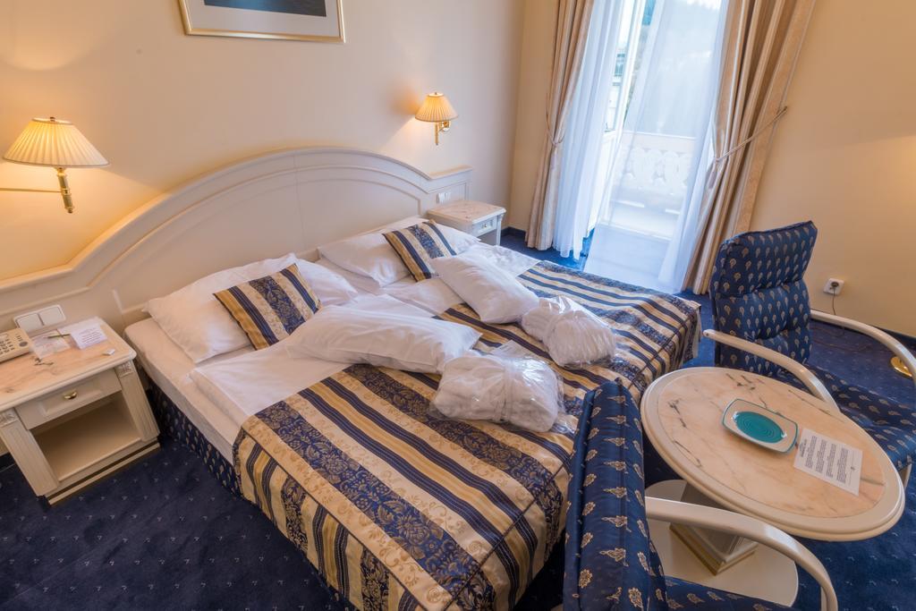 Mariánské Lázně Ensana Hotel Pacifik מראה חיצוני תמונה